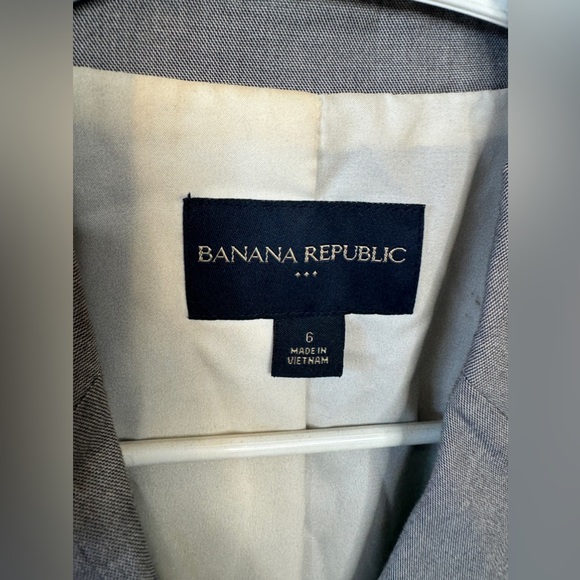 Banana Republic Grey Blazer size 6 - Picture 2 of 8